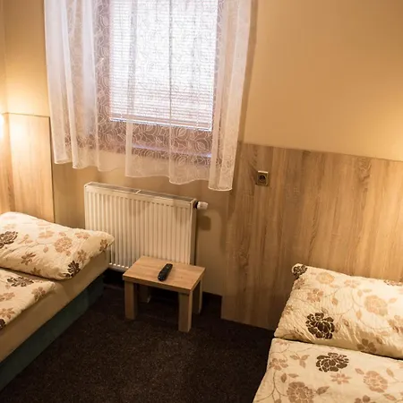 Vendégház Krmelec Chrudim